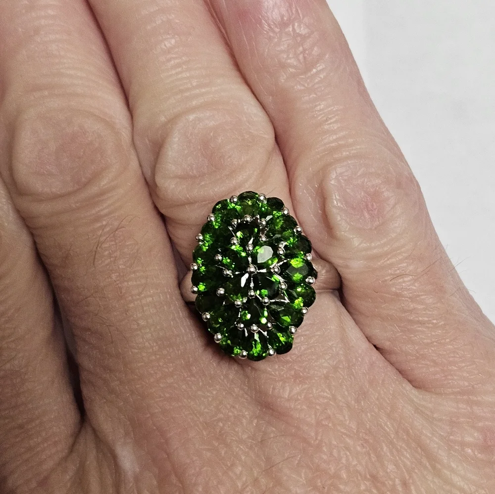 Genuine Chrome Diopside Cluster Ring in Rhodium over Sterling Silver Sz 8! - Picture 8 of 14